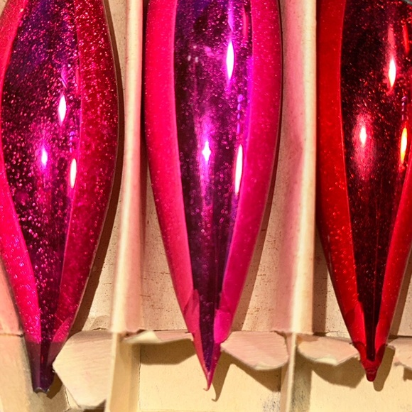 6 Vtg Xmas tree raindrop or teardrop glass ornaments- made in Poland - Picture 3 of 7